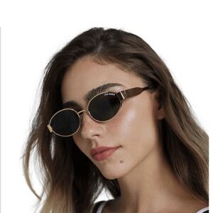 Steve Madden Gold MYSTIE Sunglasses